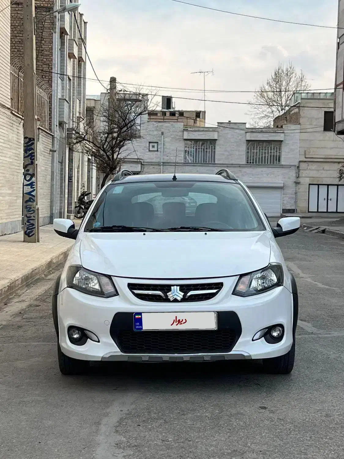 کوئیک R|خودرو سواری و وانت|خوی, |دیوار