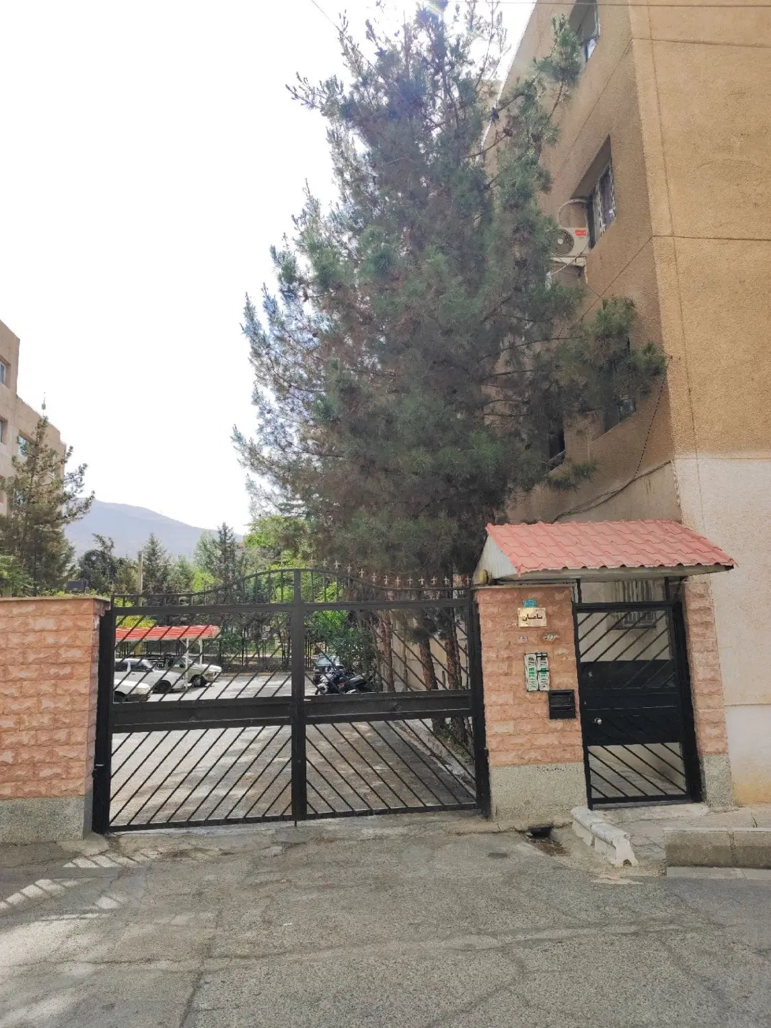 اپارتمان۱۰۷/۲ متری نبوت پشت پاساژ مهستان ۳خوابه|فروش آپارتمان|کرج, شهرک اوج|دیوار