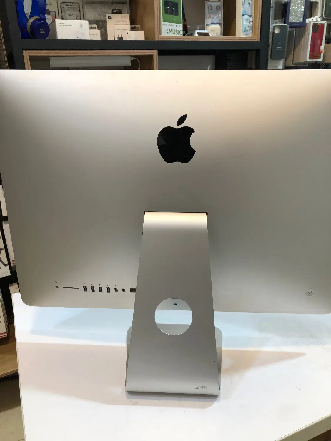 imac 16.2 2015|رایانه رومیزی|ارومیه, |دیوار