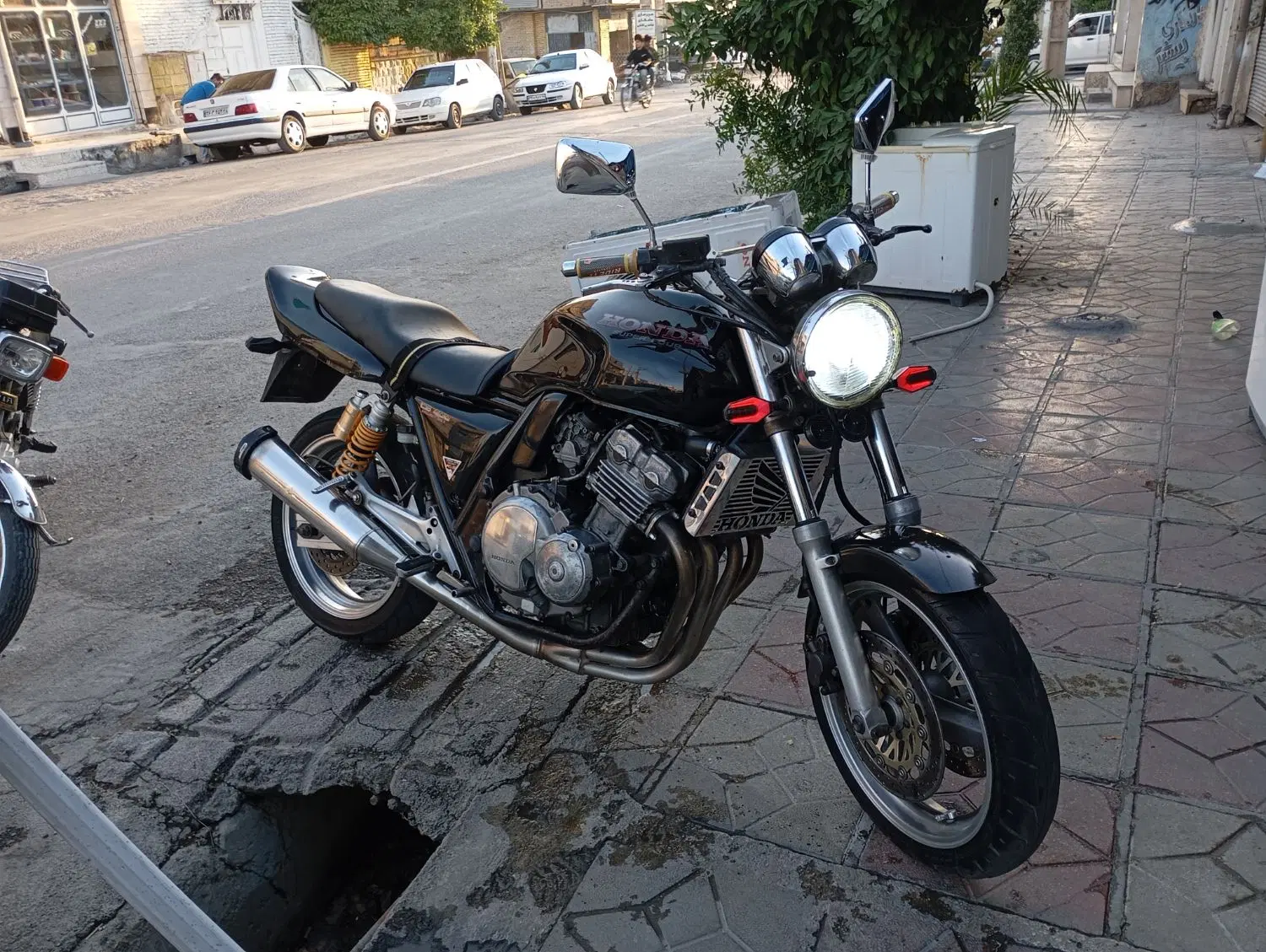 cb400|موتورسیکلت|باغ ملک, |دیوار