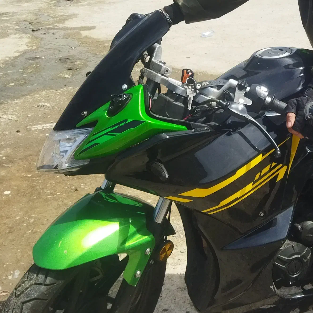 مگلی 200|موتورسیکلت|تهران, جوادیه|دیوار