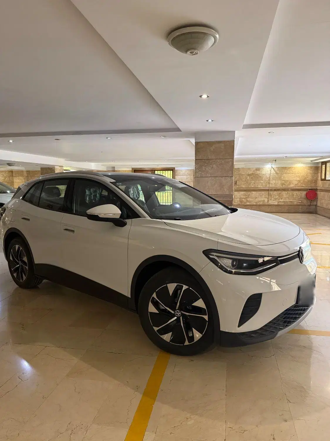 ID4 /2025|خودرو سواری و وانت|تهران, قلهک|دیوار