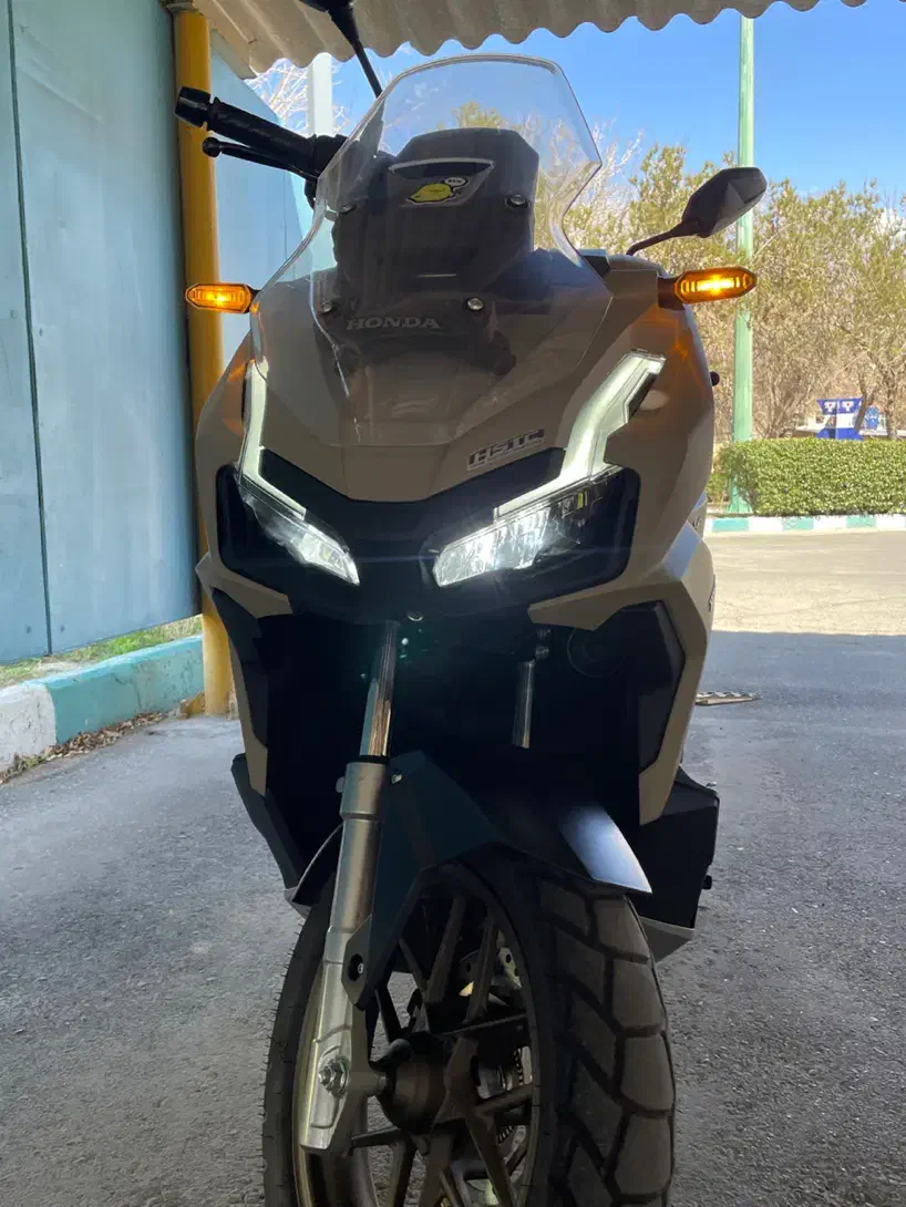 Adv 160|موتورسیکلت|تهران, شهرک آزمایش|دیوار