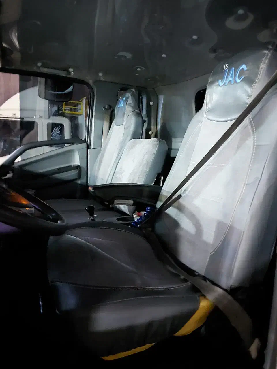 دیما ۹تن|خودرو سنگین|تهران, فلسطین (میدان انقلاب)|دیوار