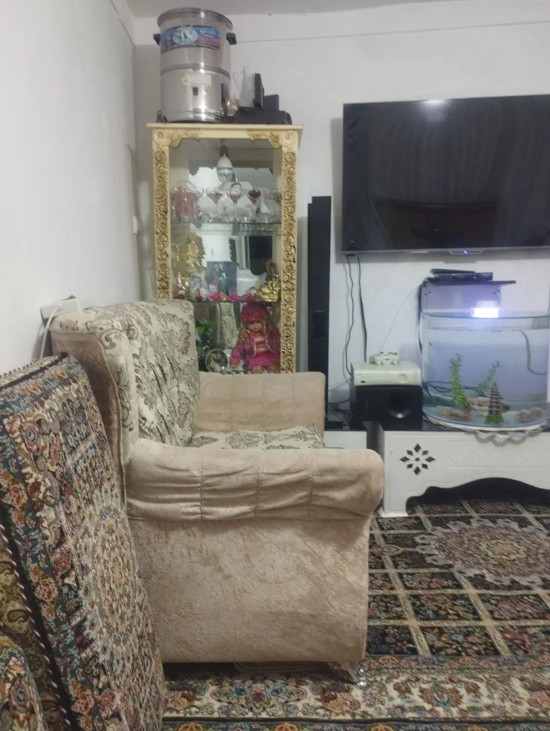مبل|مبلمان خانگی و میز عسلی|سنندج, |دیوار