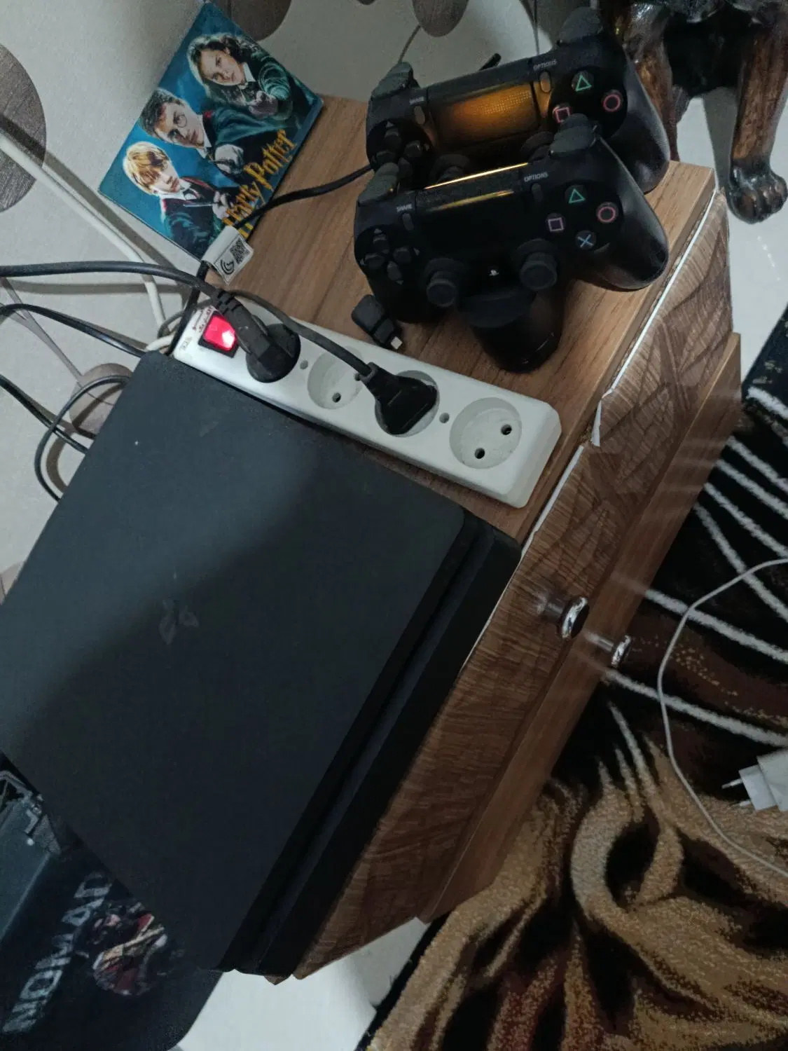 ps4 slim 1 tra|کنسول، بازی ویدئویی و آنلاین|اصفهان, رحیم‌آباد|دیوار