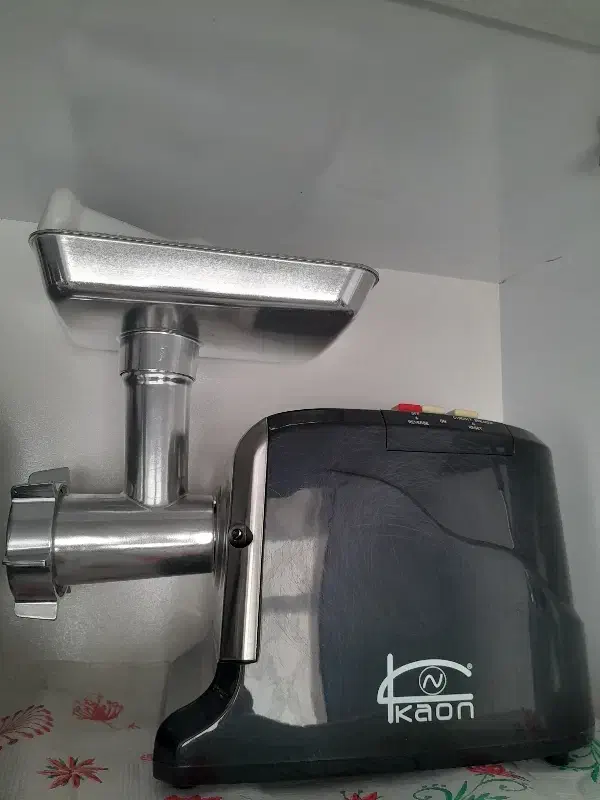 چرخ گوشت|خردکن، آسیاب، غذاساز|همدان, |دیوار