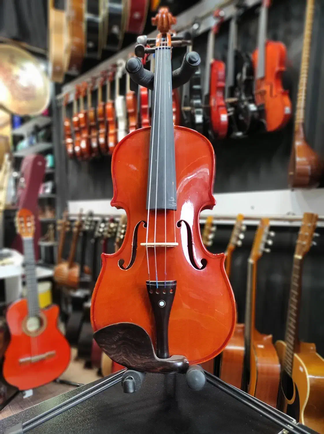 ویولن 3/4و2/4و1/4 پائلو مگینی ایتالیا|ویولن|لاهیجان, انقلاب|دیوار