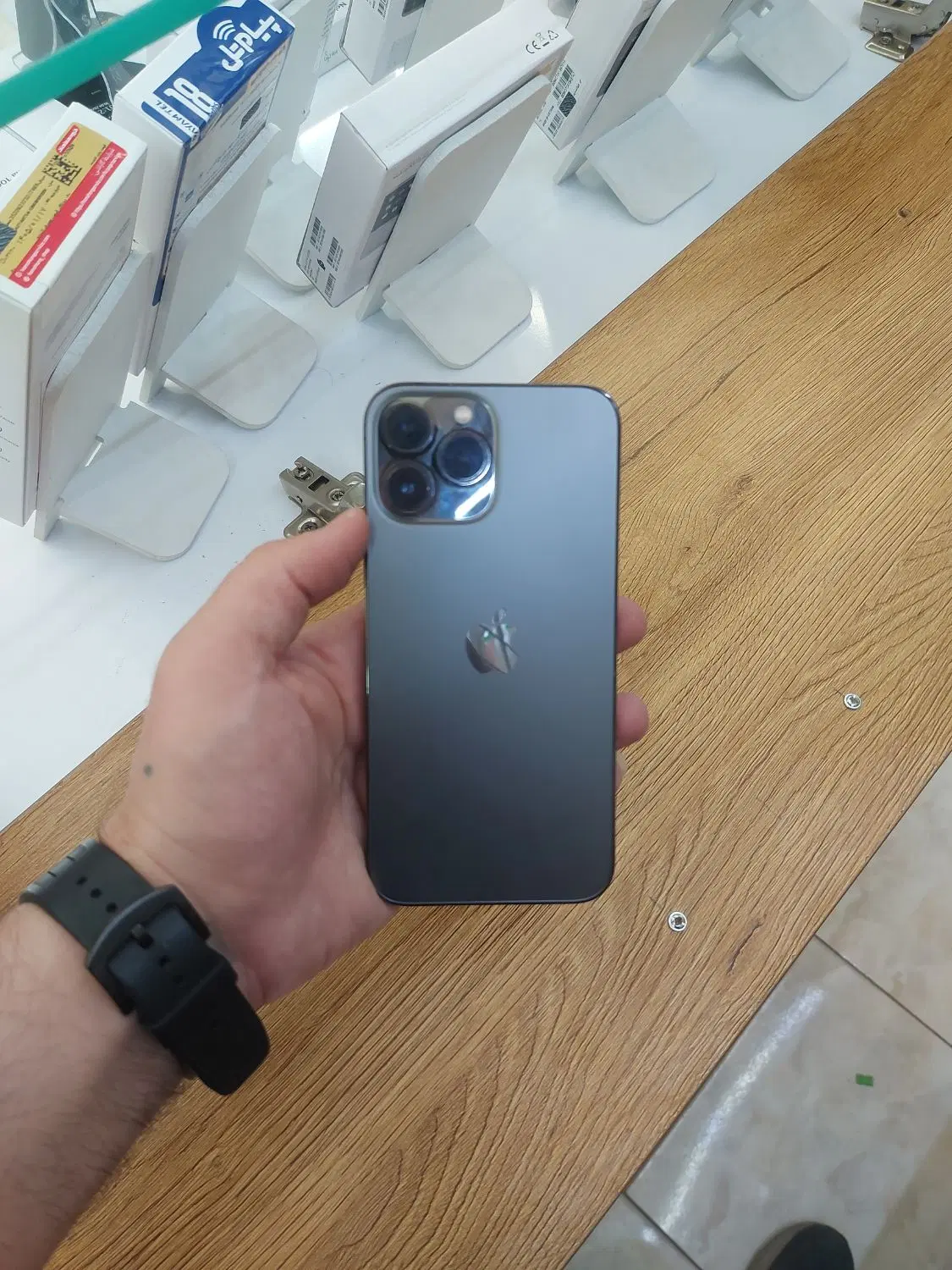13pro max|موبایل|یزد, |دیوار