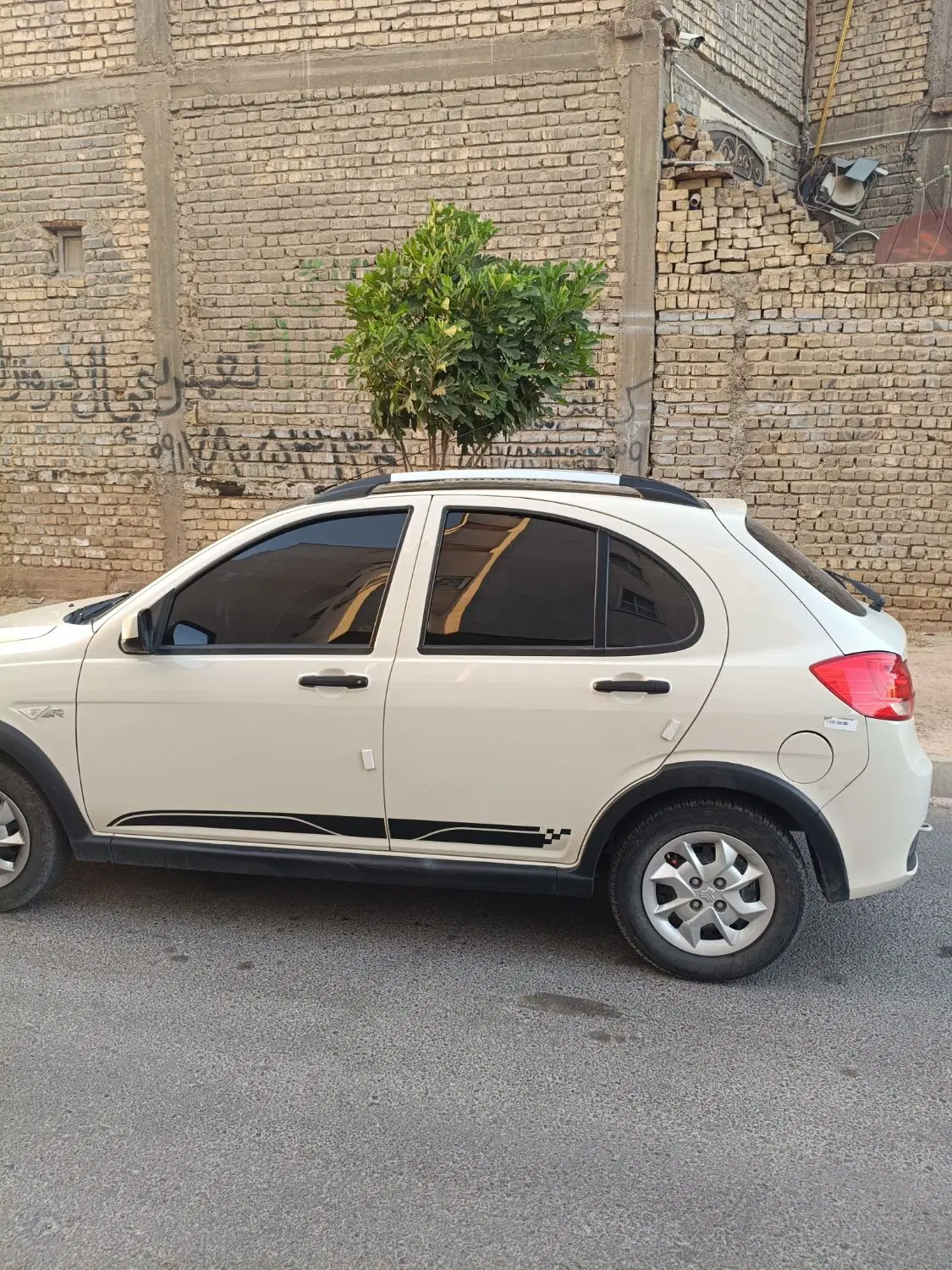 کوییک مدل۴۰۲|خودرو سواری و وانت|شیراز, میانرود|دیوار
