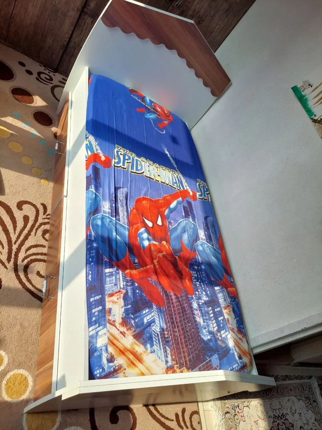 تخت یک نفره|تخت و سرویس خواب|اصفهان, شهرک کاوه|دیوار