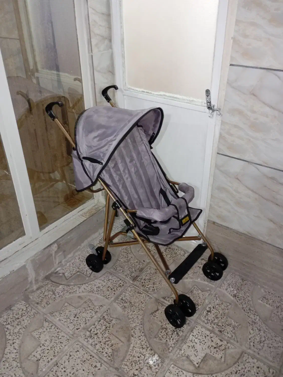 کالسکه عصایی مسافرتی دو حالته مارک ارابه نونو|کالسکه و لوازم جانبی|مشهد, تلگرد|دیوار