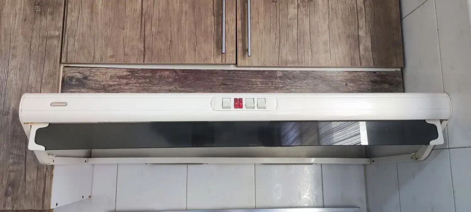 هود کن|هود|قزوین, |دیوار