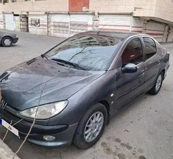پژو ۲۰۶ v8 مدل ۹۷|خودرو سواری و وانت|تهران, گلستان (شهرک راه آهن)|دیوار