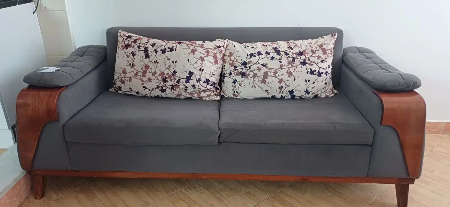 مبلمان|مبلمان خانگی و میز عسلی|گرگان, |دیوار
