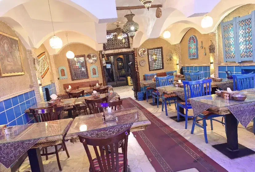 صندوقدار|استخدام خدمات فروشگاه و رستوران|تهران, امانیه|دیوار