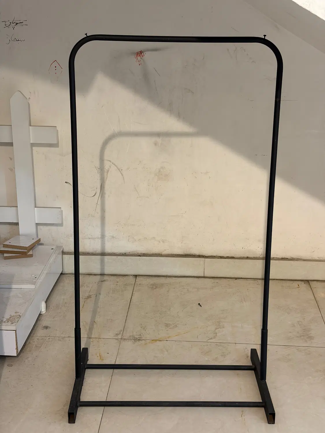 رگال|بندرخت و رخت‌آویز|گنبد کاووس, |دیوار