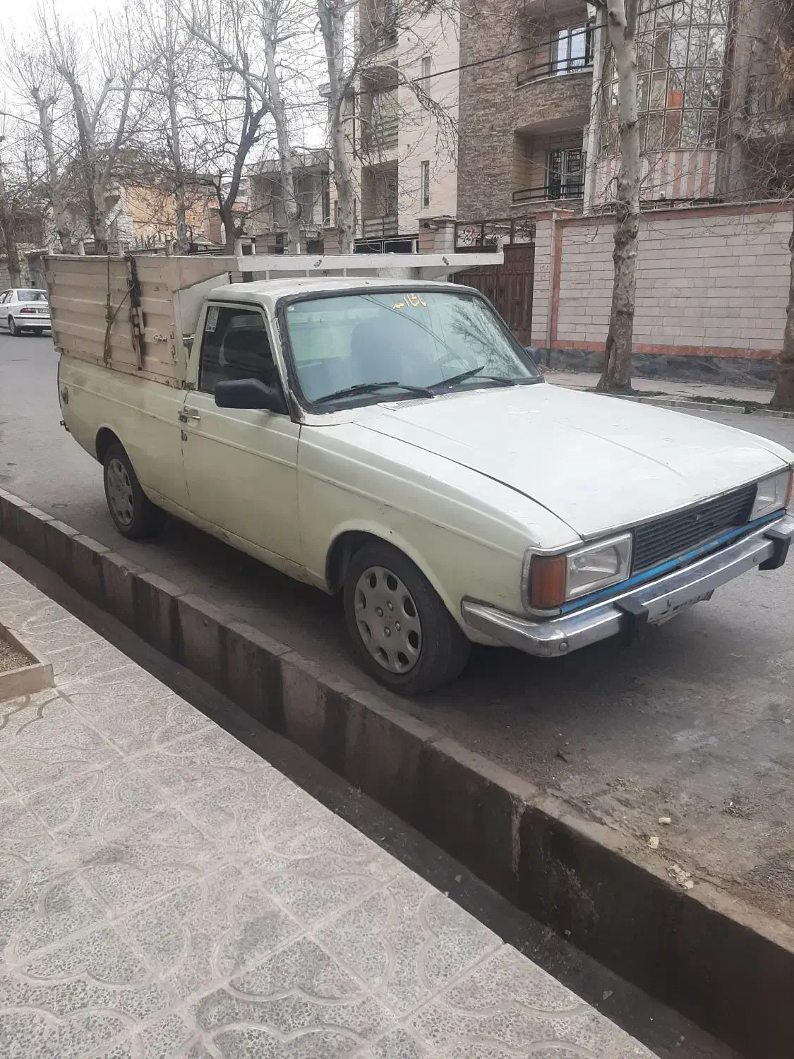 وانت بار|خودرو سواری و وانت|بروجرد, |دیوار