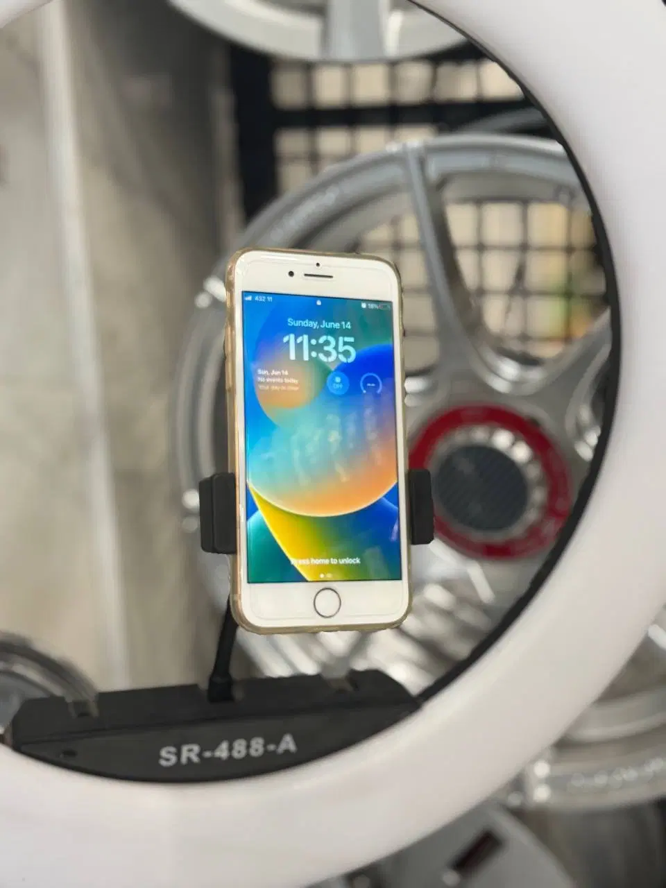 iphone 8|موبایل|مشهد, هفده شهریور|دیوار