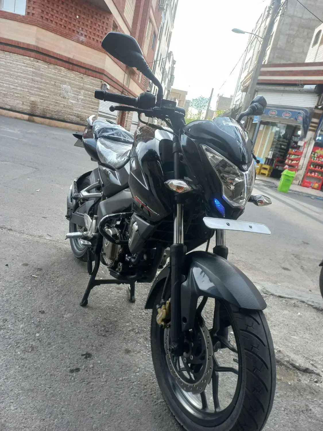 ns200|موتورسیکلت|تهران, خزانه|دیوار