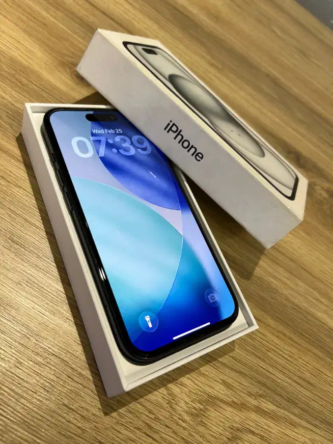 اپل iPhone 15 (128 گیگ)|موبایل|قم, شهرک قدس|دیوار