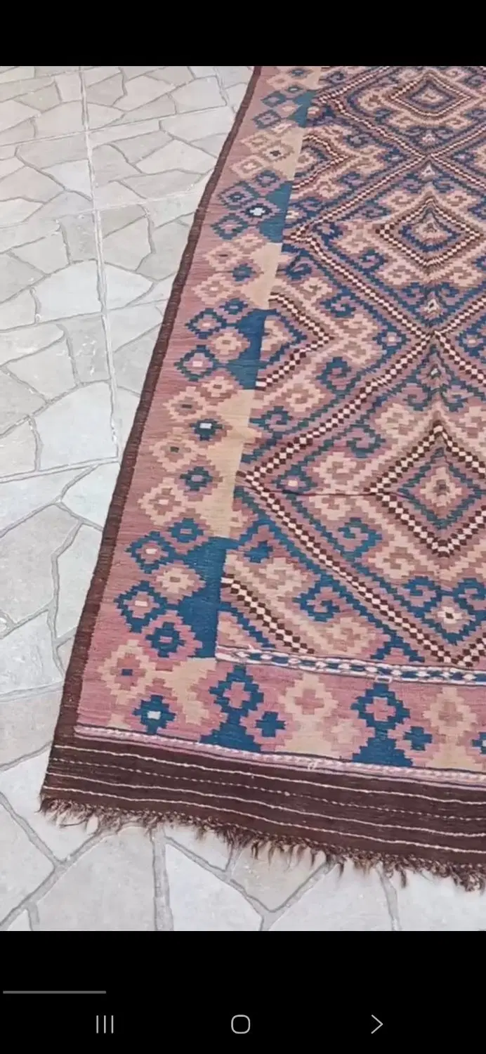 گلیم قدیم برای ۶۰ تا ۷۰ سال پیش|گلیم، جاجیم، گبه|تهران, گلستان (شهرک راه آهن)|دیوار