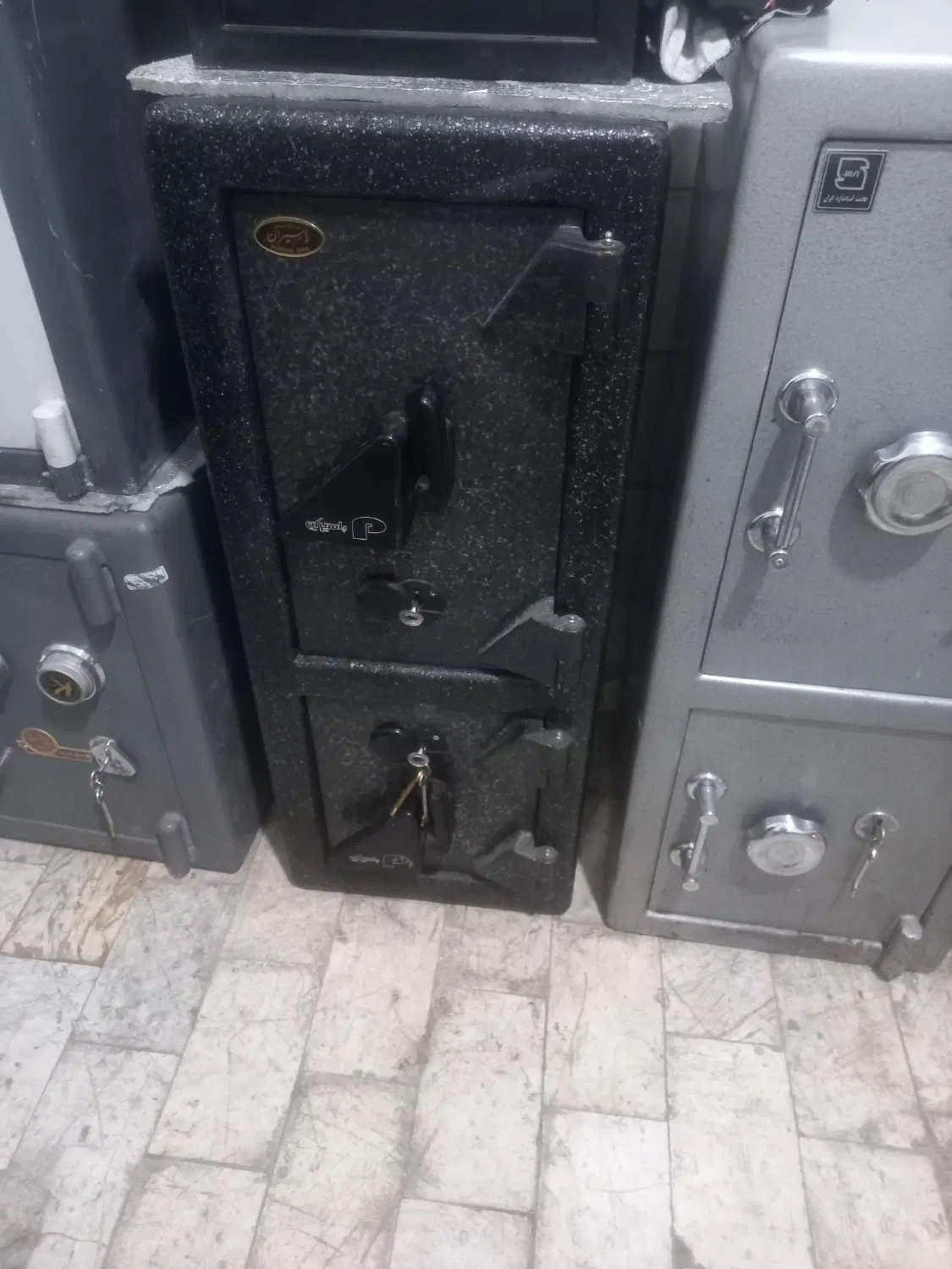حمل و نقل گاوصندوق باز کردن قفل گاو صندوق|خدمات حمل و نقل|تهران, هلال احمر|دیوار