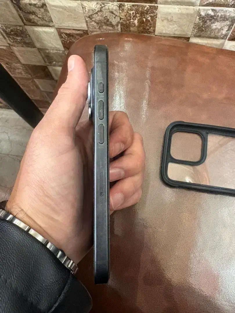 iphone 15 pro|موبایل|کرج, دهقان ویلا|دیوار