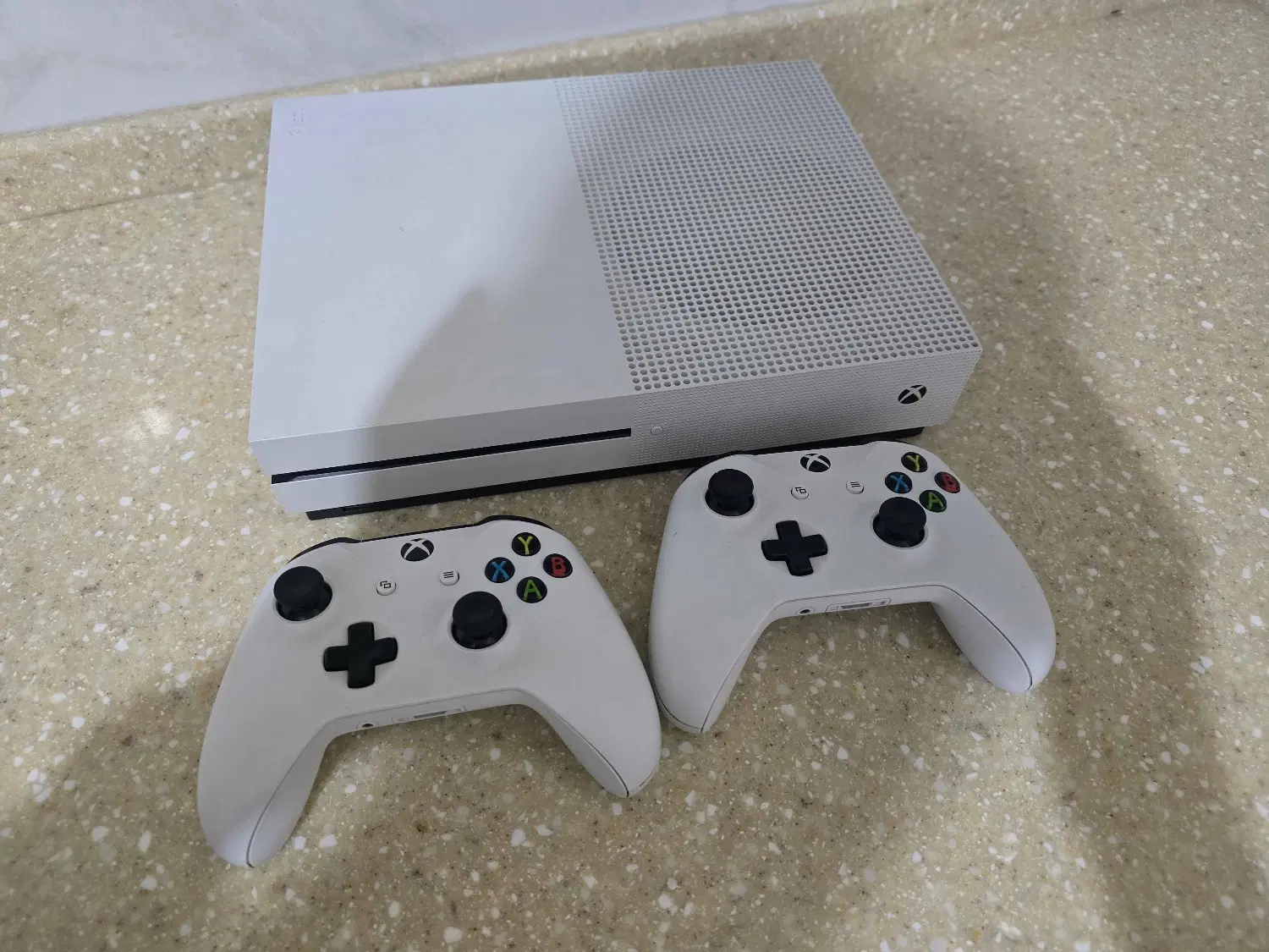 Xbox one s 1T|کنسول، بازی ویدئویی و آنلاین|تهران, پونک|دیوار