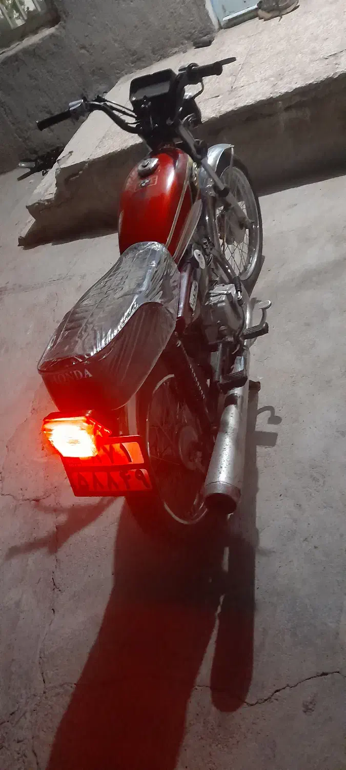 هندا ۱۲۵|موتورسیکلت|قوچان, |دیوار