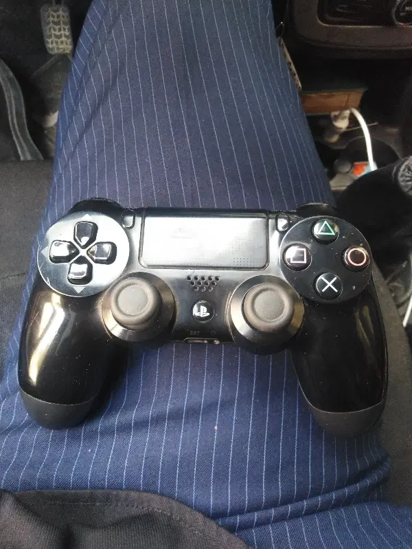 دسته ps4|کنسول، بازی ویدئویی و آنلاین|کرمانشاه, |دیوار