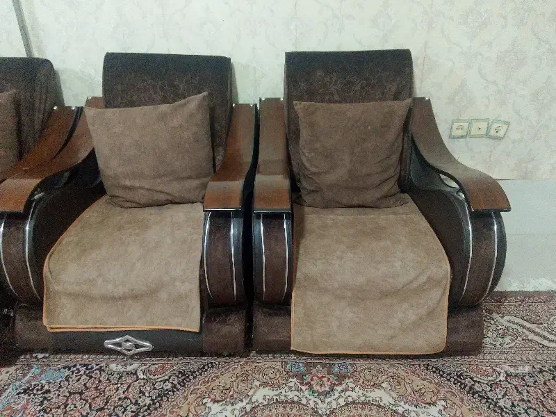 مبل|مبلمان خانگی و میز عسلی|چناران, |دیوار