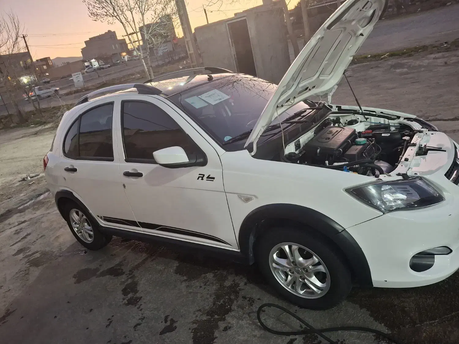 کوئیک آر|خودرو سواری و وانت|خرم‌آباد, |دیوار