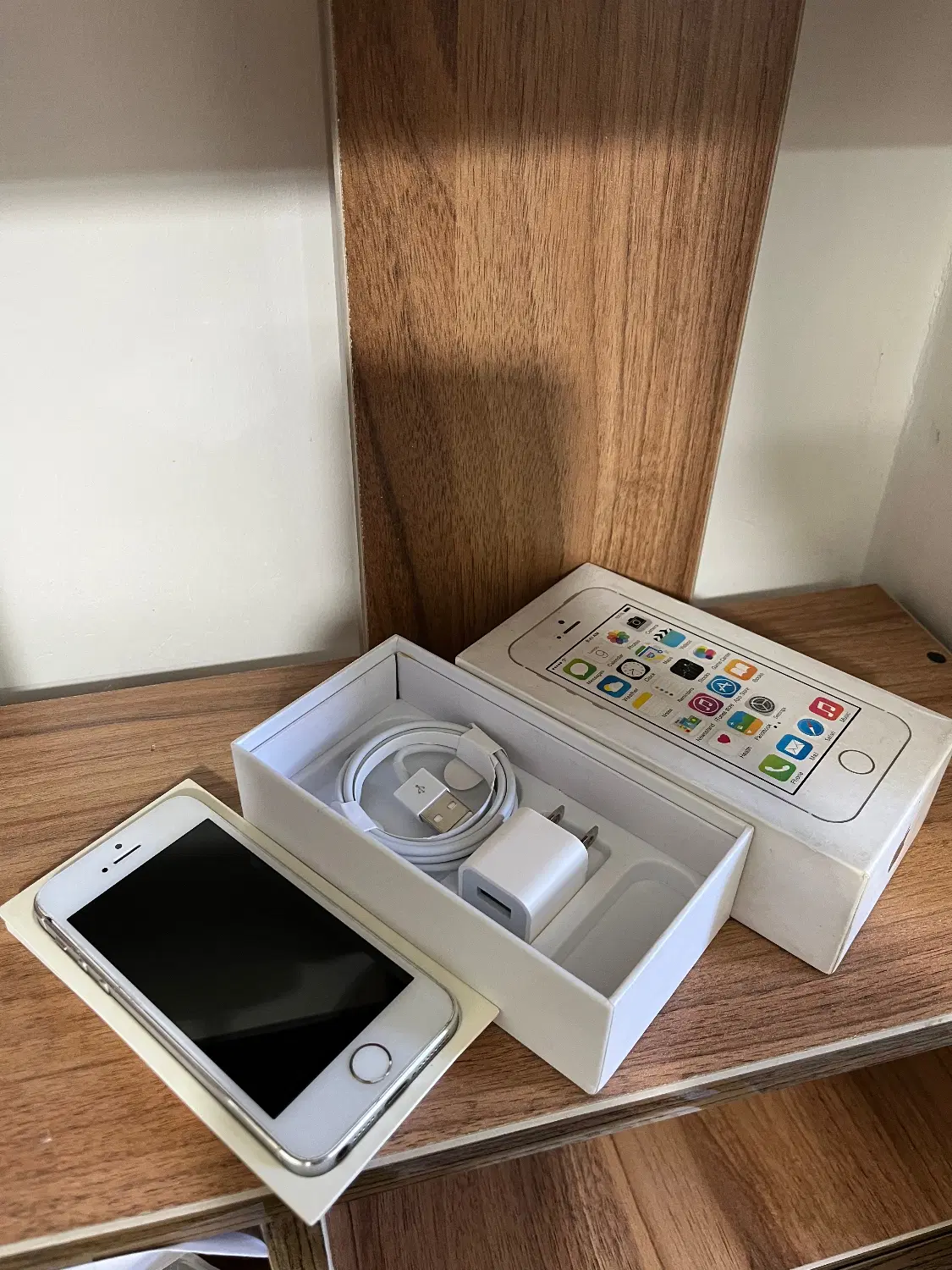 آیفون 5s|موبایل|تویسرکان, |دیوار