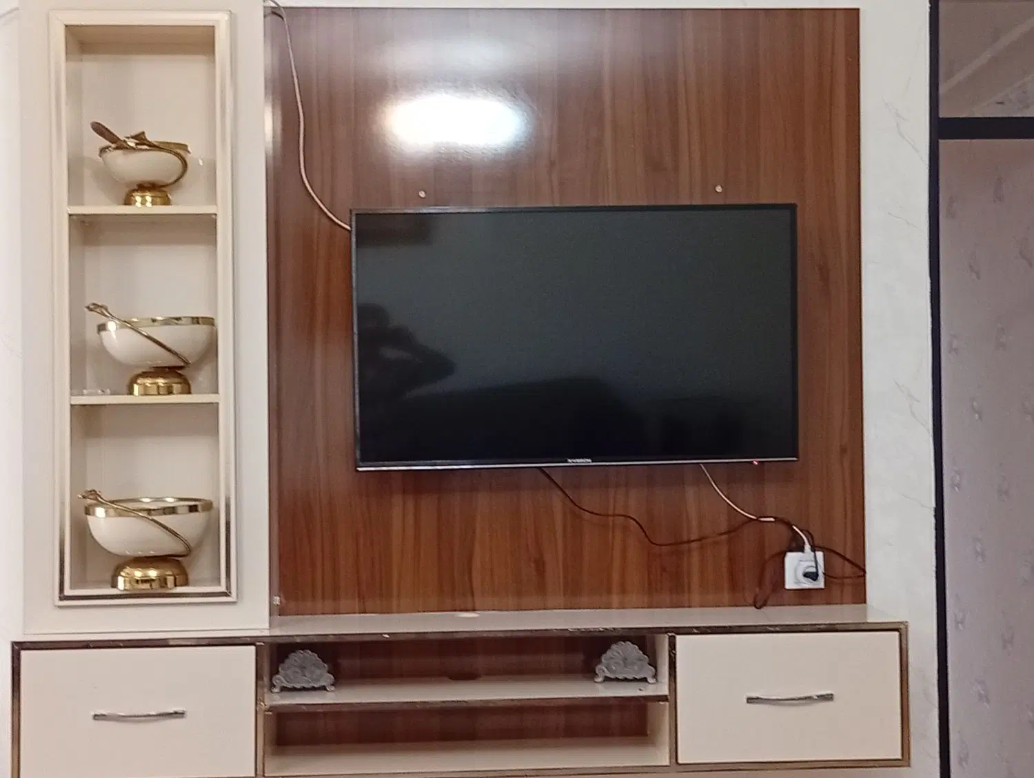 پشت TV|میز تلویزیون|اهر, |دیوار