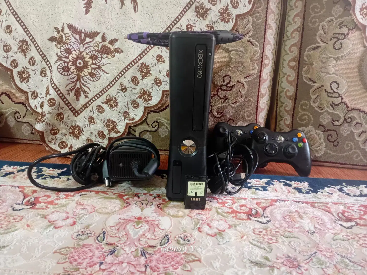 Xbox360 slim|کنسول، بازی ویدئویی و آنلاین|محلات, |دیوار