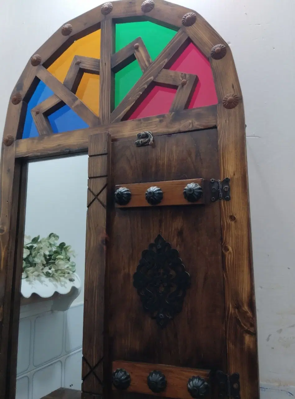 آینه|آینه|زاهدان, |دیوار