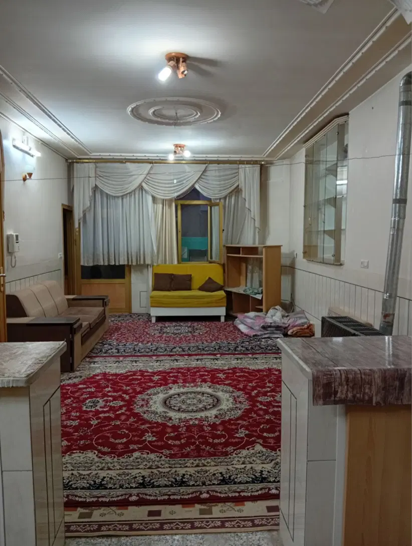 کرایه منزل خ شهدا صانعی|اجارهٔ آپارتمان|نجف‌آباد, شهدای غربی|دیوار