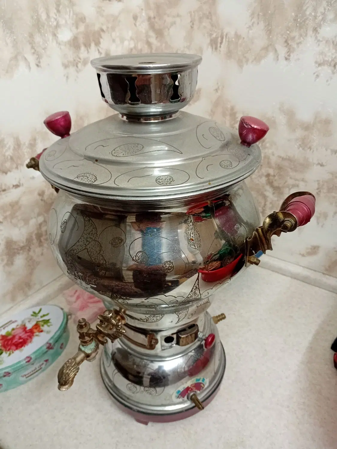 سماور|سماور، چایساز، قهوهساز|شهر ری, علایین|دیوار