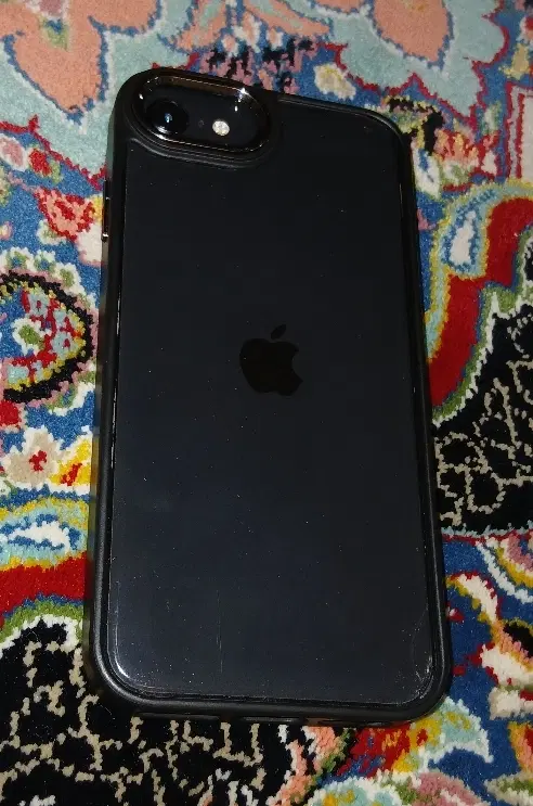 iPhone se2020|موبایل|قم, شاه ابراهیم|دیوار