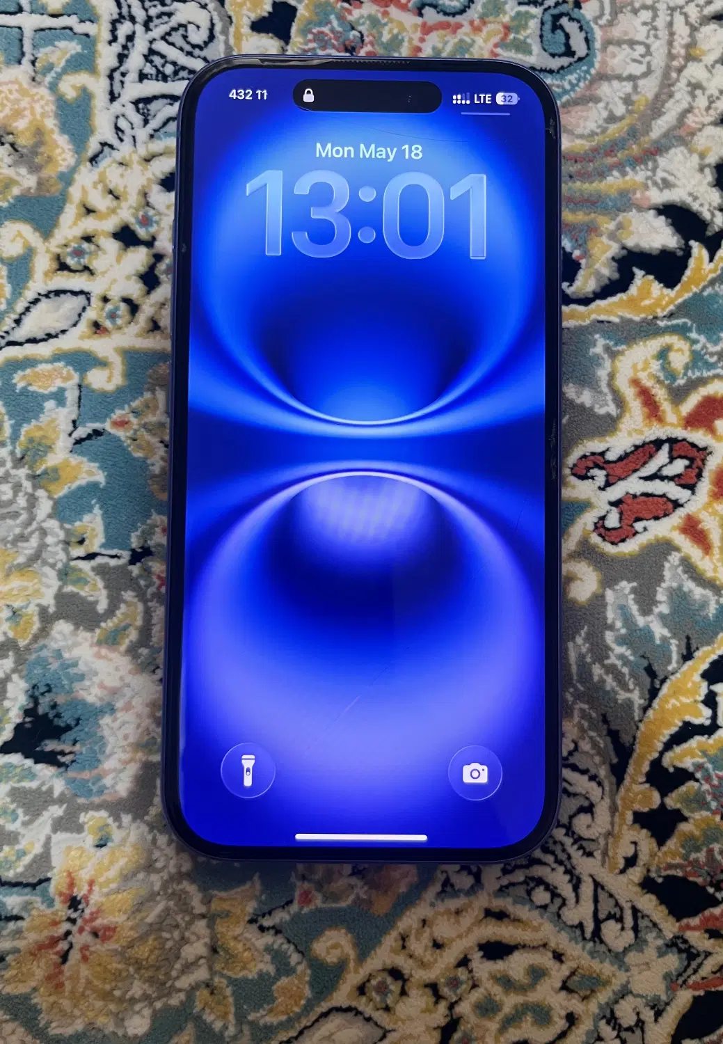 Iphone16|موبایل|بم, |دیوار