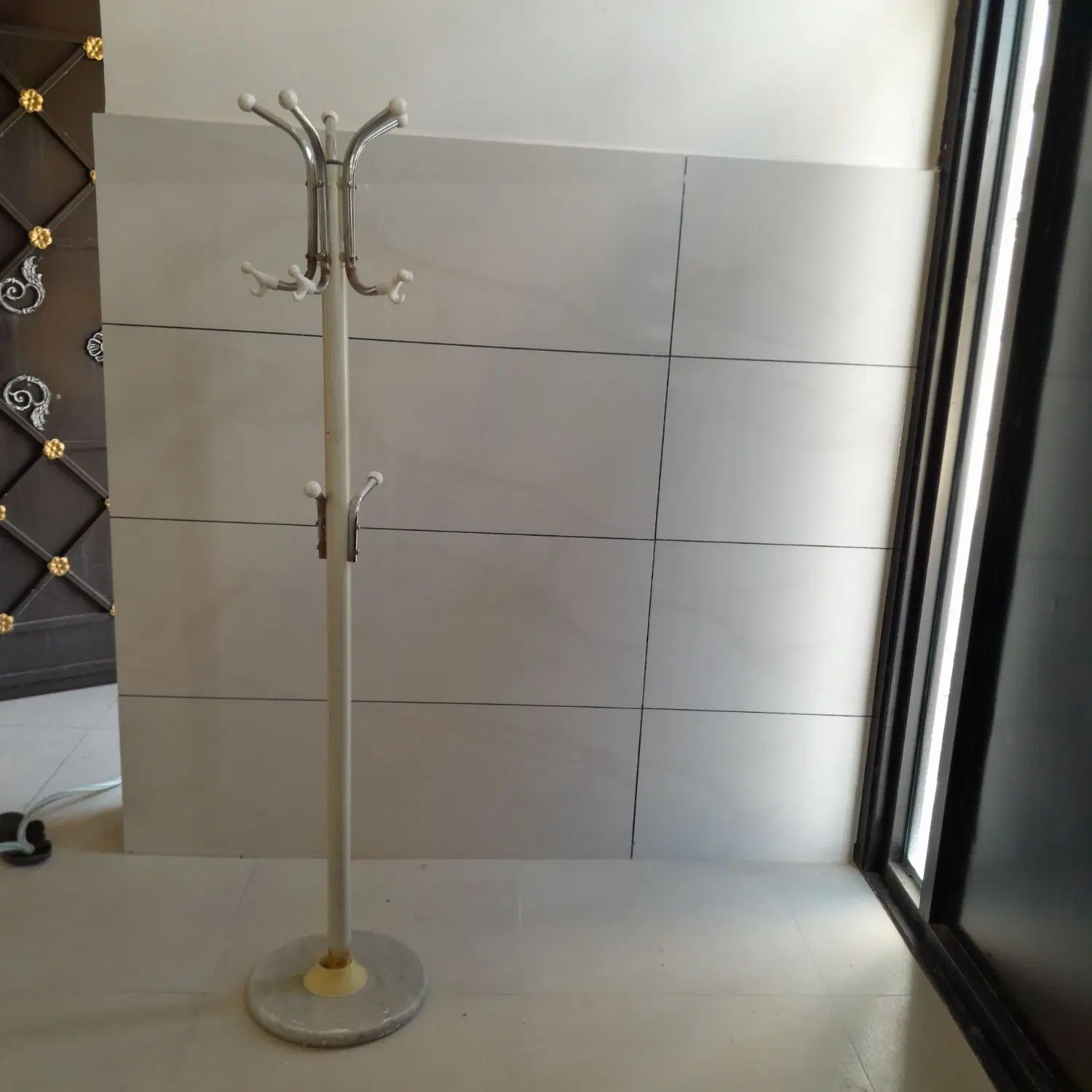 رخت آویز|بندرخت و رخت‌آویز|مهاباد (آذربایجان غربی), |دیوار