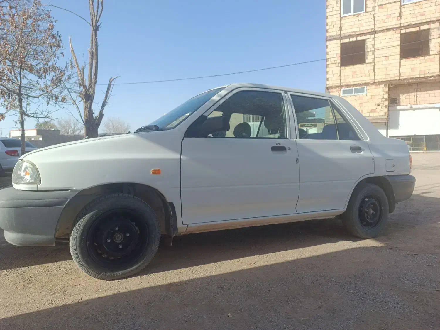 پراید ۱۳۱|خودرو سواری و وانت|سبزوار, کوی گلستان|دیوار