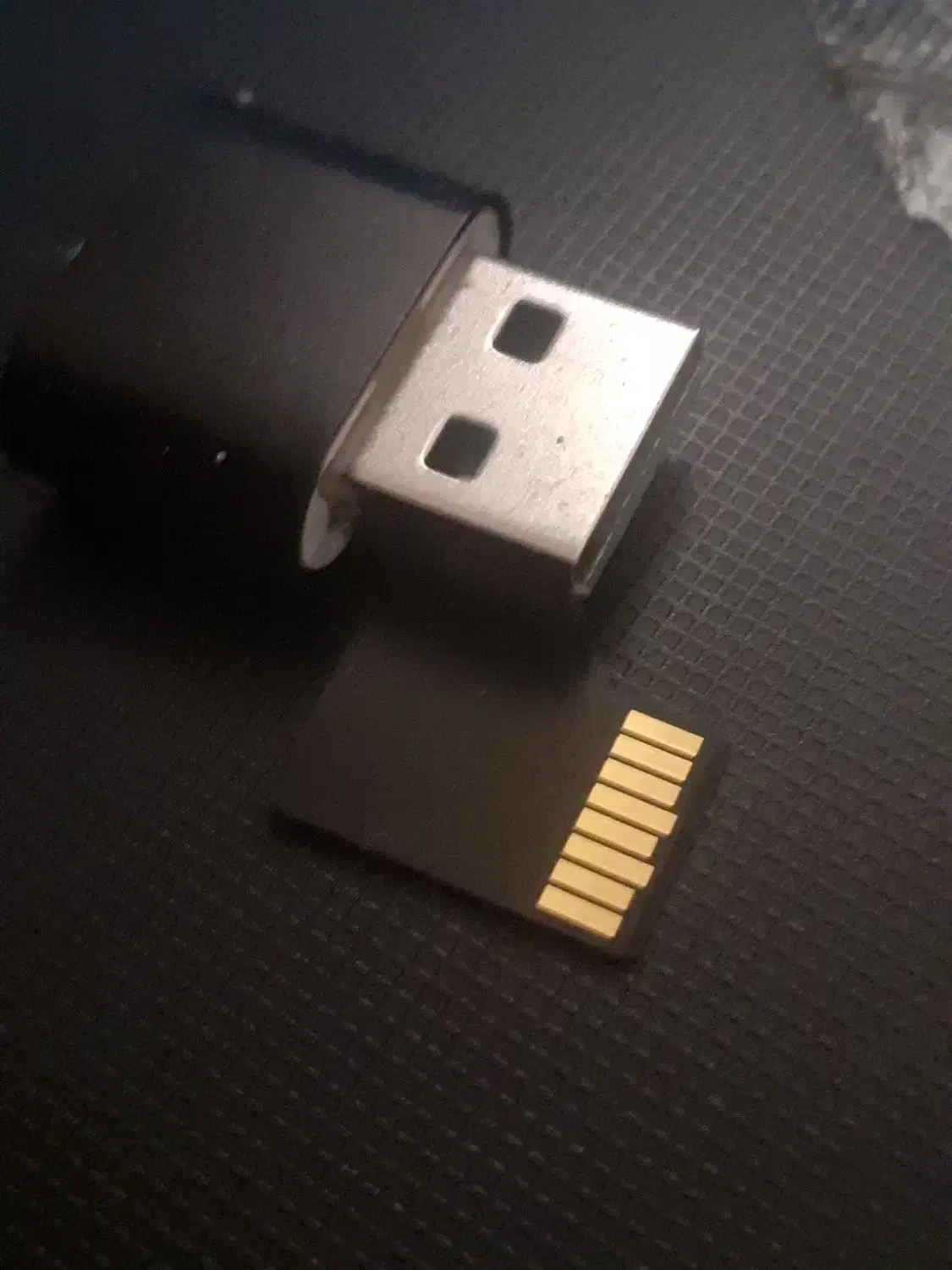 رم ۸ گیگ نو|لوازم جانبی موبایل و تبلت|پرند, فاز ۶|دیوار