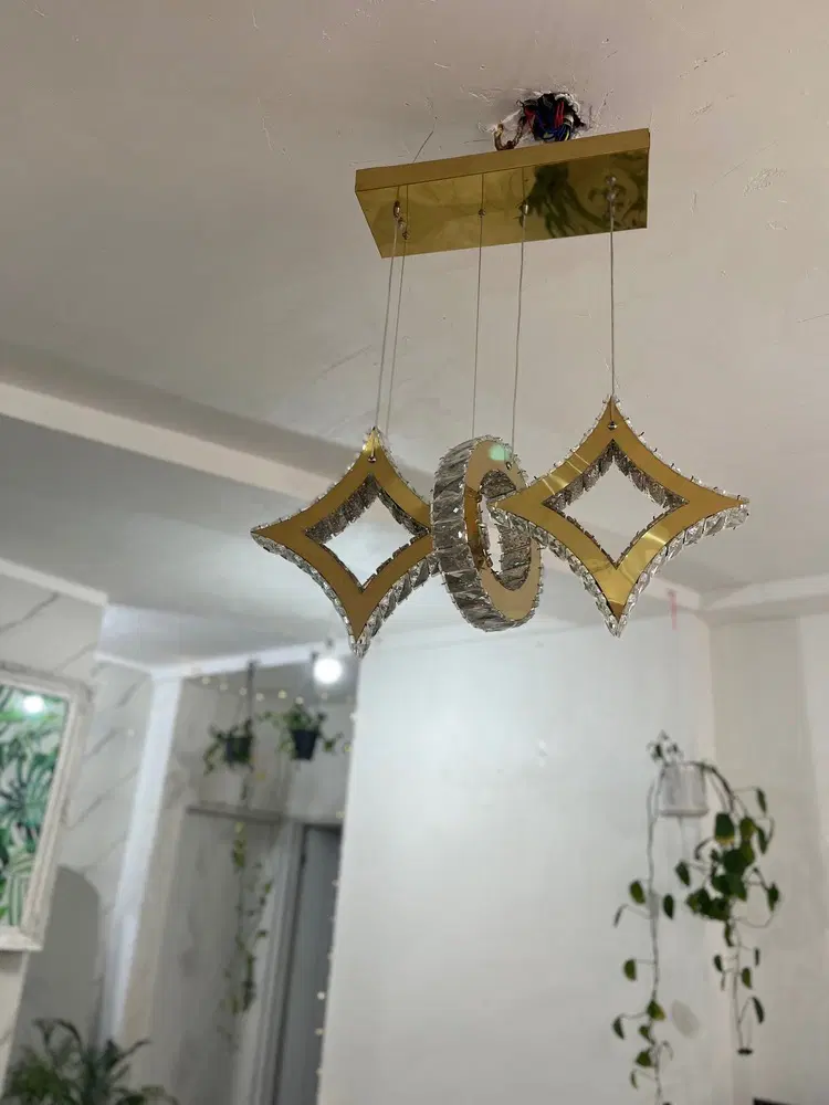 لوستر|لوستر و چراغ آویز|بندر گناوه, |دیوار