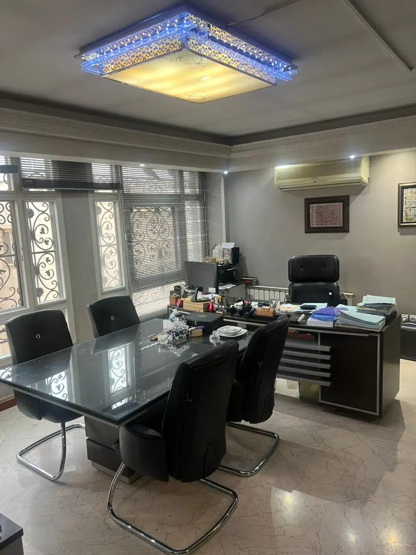 سهروردی آپادانا ۲۴۰ متر اداری ۵ پارکینگ مبله