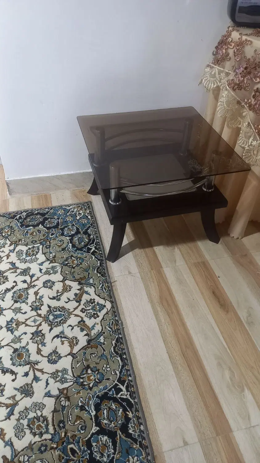 مبل|مبلمان خانگی و میز عسلی|لیسار, |دیوار