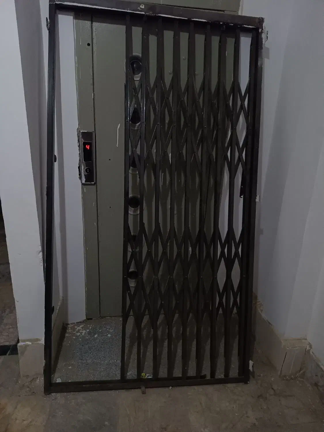 محافظ درب|ابزارآلات|تربت جام, زیباکنار|دیوار