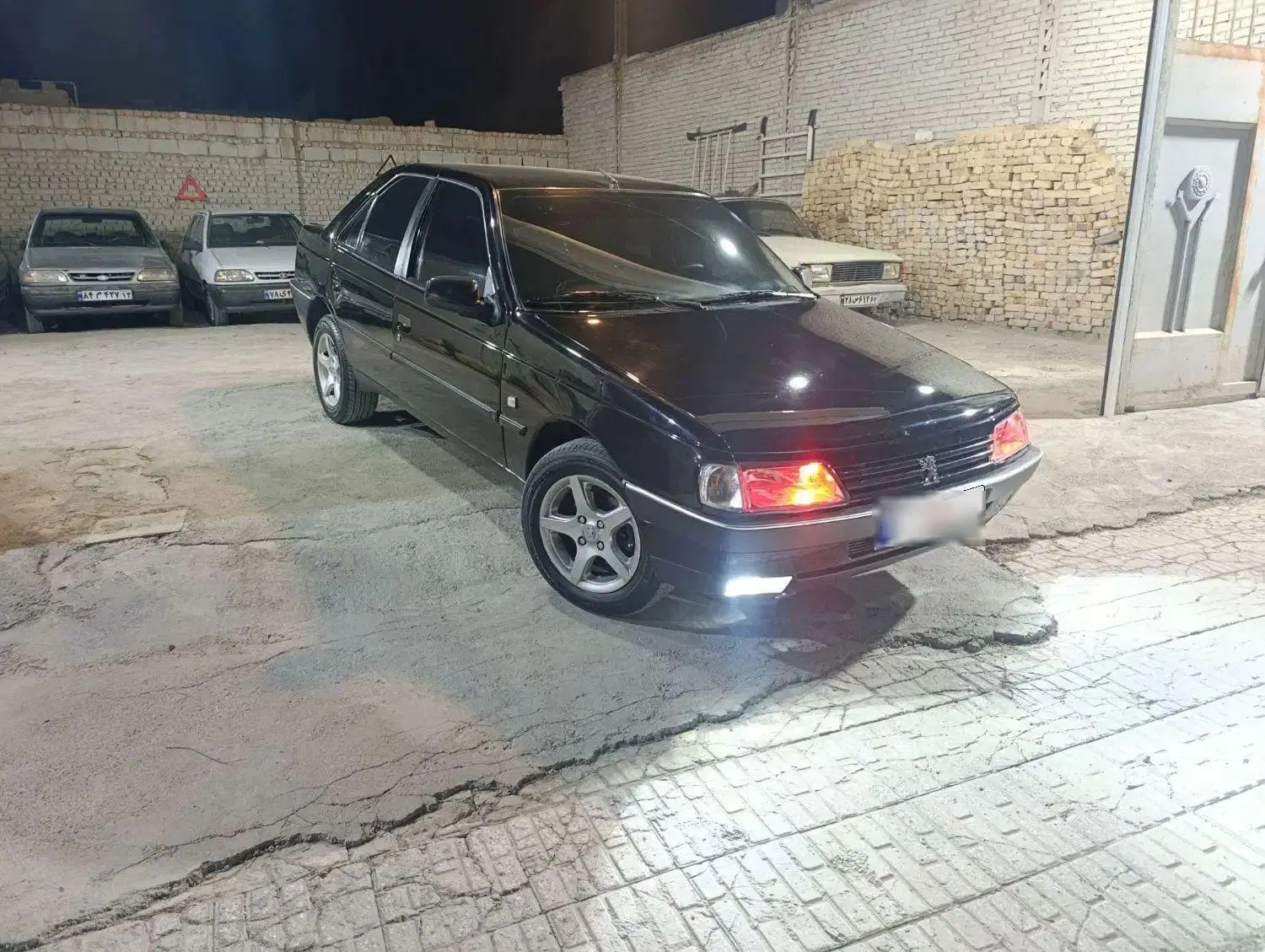 پژو 405|خودرو سواری و وانت|فلاورجان, |دیوار