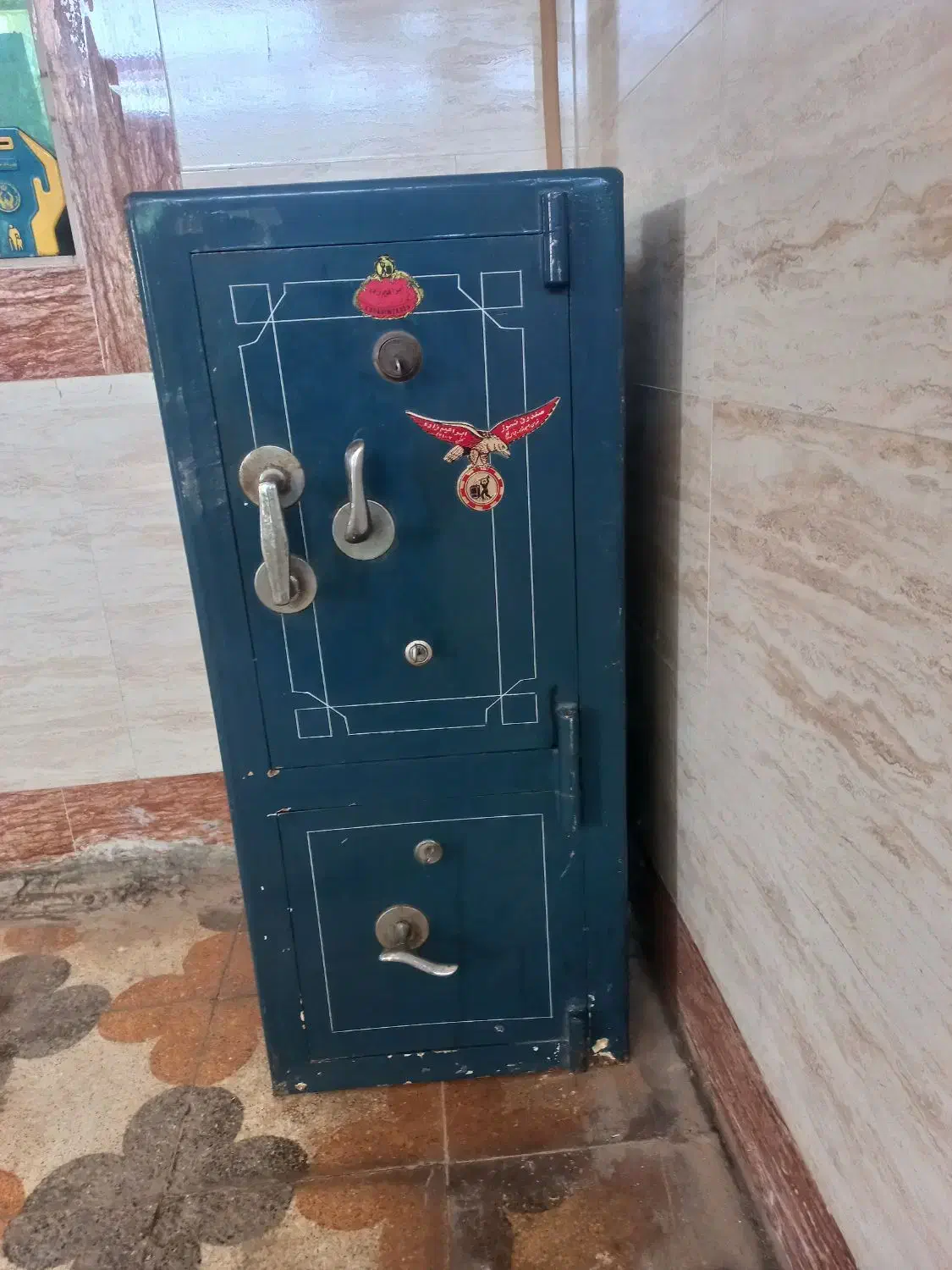 گاوصندوق|ابزارآلات|شوشتر, |دیوار